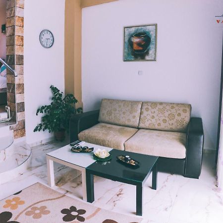 Valentina Apartments ゲヴゲリヤ エクステリア 写真