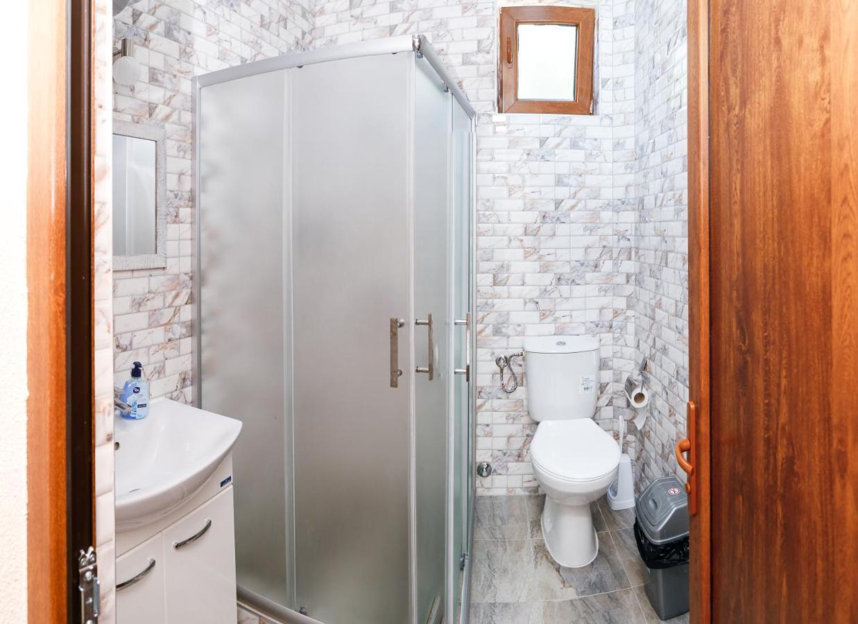 Valentina Apartments ゲヴゲリヤ エクステリア 写真
