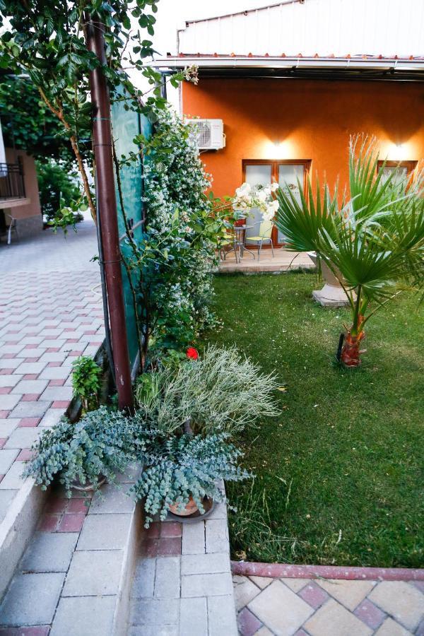 Valentina Apartments ゲヴゲリヤ エクステリア 写真